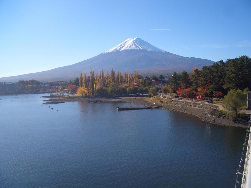 Ryokan Nashimiya Onsen ฟูจิคาวากุจิโกะ ภายนอก รูปภาพ
